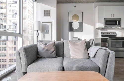 West Loop Gate Apartment | Blueground | West Loop Gate, pool, nr Union Station
