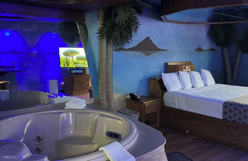 Chicago Ridge Hotel | Bluestar Motel