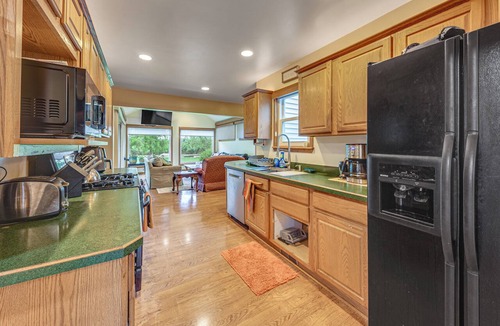 Spring Grove House | Boater's Base! Waterfront Chain O Lakes Hideaway