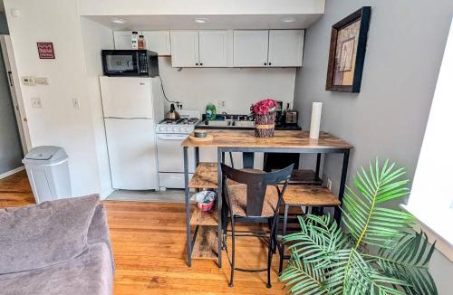 Lower East Side Apartment | Bright 1 BR in Amazing Location
