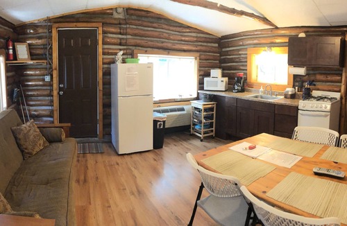 Mayfield Cabin | Cabin 2 closest small cabin to the water