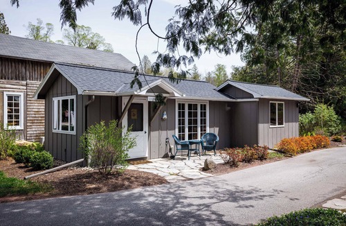 Ephraim Cottage | Cabin in Downtown Ephraim-Perfect for couples!