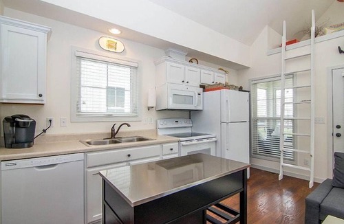 Ottawa Cottage | Captain`s Quarters - 179 Leeward Way, Cottage #6