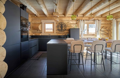 Font-Romeu-Odeillo-Via Ski Chalet | Chalet Escapade - Family-friendly chalet, near the slopes - OVO Network