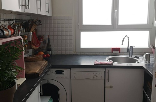 Quartier de la Goutte-d'Or Apartment | Charmant Appartement vue Sacré Coeur à 10 min de la Gare du Nord