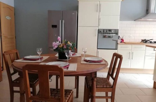 Saint-Germain-de-Vibrac House | Charming Charentaise 3★- 10 min from the thermal baths and Antilles of Jonzac