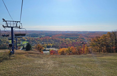 Mancelona Condo | Charming 1 Room condo at the base of Schuss Mountain. Ski in Ski out. Golf