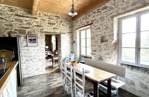 Lauraguel Cottage | Charming holiday cottage near Carcassonne, with a private pool.