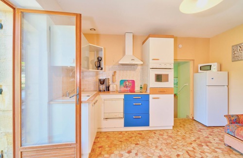 Meyrals House | Charming Holiday Home Quiétude in Meyrals