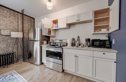Lower East Side Apartment | Charming Prospect Ave Retreat | East Side Gem