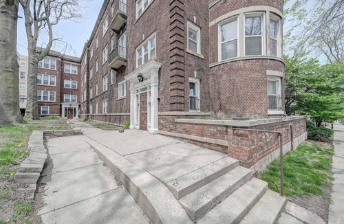 Lower East Side Apartment | Charming Prospect Ave Retreat | East Side Gem
