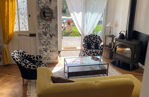 Esperaza House | Charming single-storey house with saltwater pool. Completely renovated in 2022