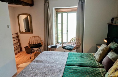 Laferte-sur-Amance Bed & Breakfast | Chateau d'Impasse