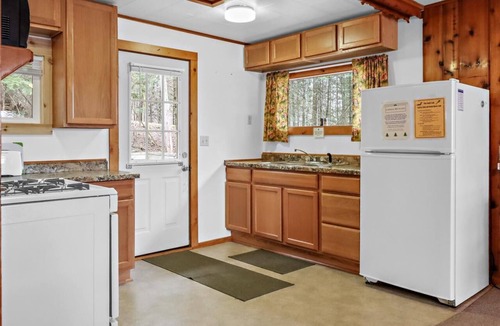 St Germain Cabin | Clean cabin on Little Saint Germain Lake
