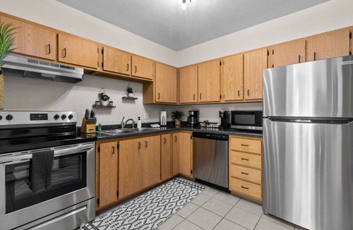 Sheboygan Apartment | Close to Downtown & Shore | Great Location
