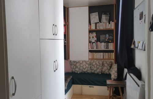 Quartier de Rochechouart Apartment | Cocooning flat