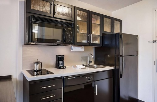 Waukegan Apartment | Comfort and Convenience! Kitchen, Parking Onsite, Pets Allowed