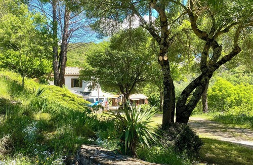 Lanet Ski Chalet | Comfortable cottage in the heart of the Corbières