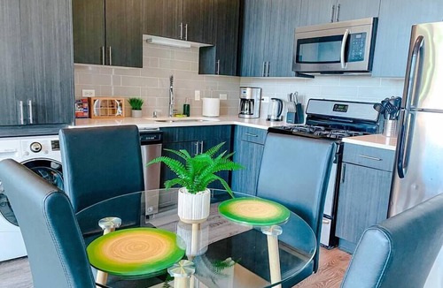 Near South Side Apartment | Comfy 2BR Family Haven with Skyline Views Near McCormick Place & Museums