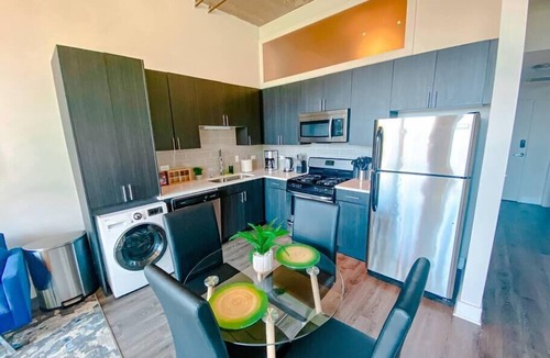 Near South Side Apartment | Comfy 2BR Family Haven with Skyline Views Near McCormick Place & Museums