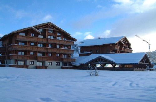 Les Saisies Apartment | Confortable appartement 3 pièces avec piscine et parking aux Saisies - FR-1-293-224
