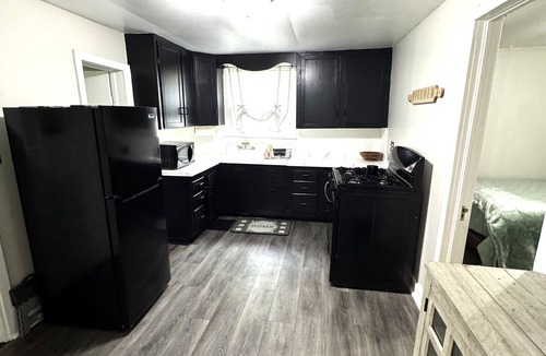 Pekin House | Cottage Guest House