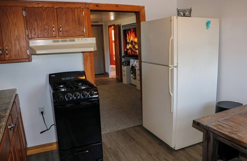 Fond du Lac Apartment | Cottage located on Lake Winnebago! Pontoon Boat and/or WaveRunner included!