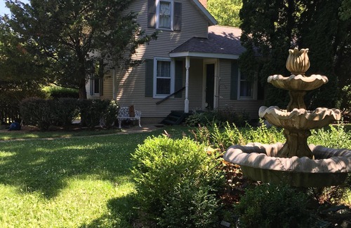 Afton House | Country Guesthouse at Wind Ridge Herb Farm