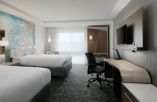 Bellevue Hotel | Courtyard by Marriott Omaha Bellevue at Beardmore Event Center