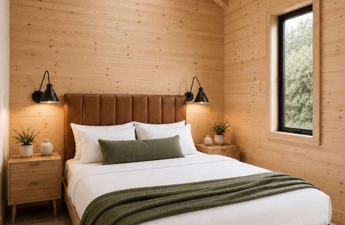 South Haven Cabin | Cozy 1-bedroom cabin at Off Map in beautiful South Haven with AC