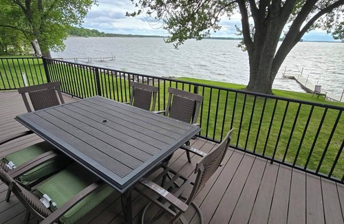 Lake Koshkonong House | Cozy 2-bedroom house on peaceful Lake Koshkonong
