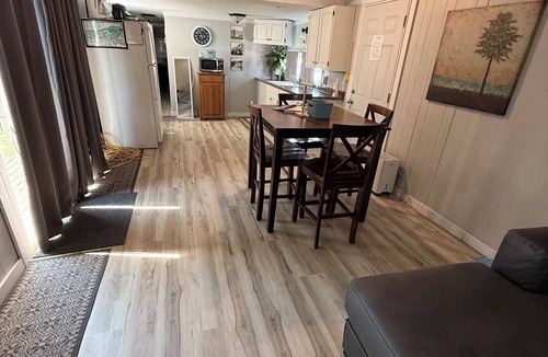Harpers Ferry House | Cozy 2-Bedroom River Town Retreat – Sleeps 6-8 - Walking distance to the River