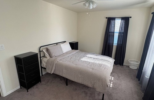 Harambee House | Cozy 3-Bedroom Milwaukee Retreat