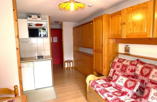 Areches Apartment | Cozy apartment for 4 in Arêches-Beaufort, close to ski lifts, shops, and pool