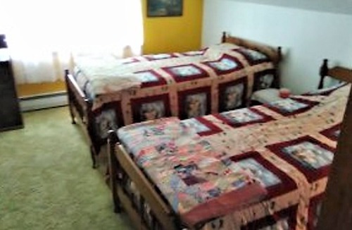 Neenah Cottage | Cozy Lakefront Cottage Conviently Located Near Fox Cities