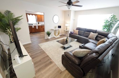 Sioux City House | Cozy Morningside 2BR with Fast Internet