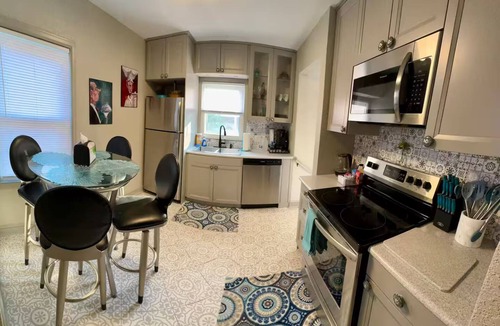 Glendale House | Cozy Single-family house