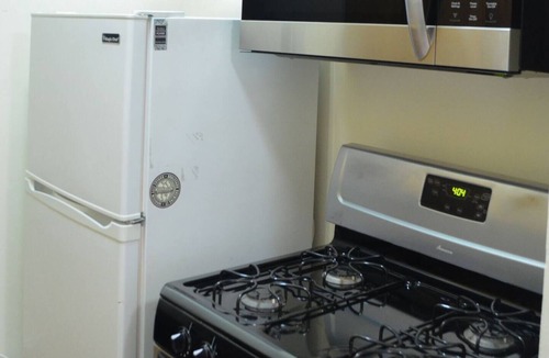 Lakeview Apartment | Cozy Studio In Lakeview, Near Wrigley field