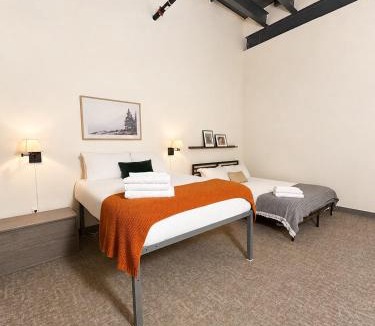 Westown Apartment | Cream City Industrial Loft Near Fiserv with Parking - Suite 3 - Sleeps 8