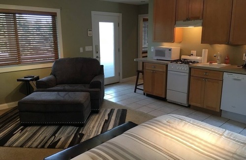 Douglas Apartment | Cute and cozy studio apt located 1/2 mile from Lake Michigan.