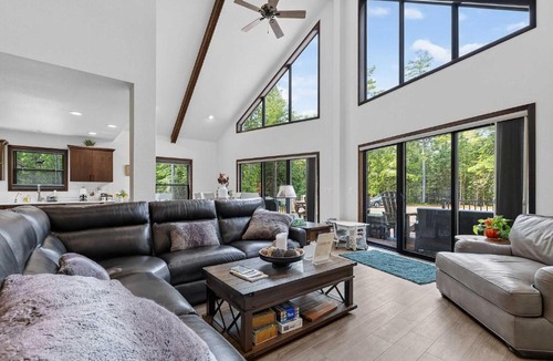 Baileys Harbor House | Dog Friendly home in Baileys Harbor near Cana Island Lighthouse