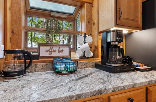 Egg Harbor Cabin | Door County Log Cabin on 5 Private Acres Barn Bar, Fire Pit & EV Charger