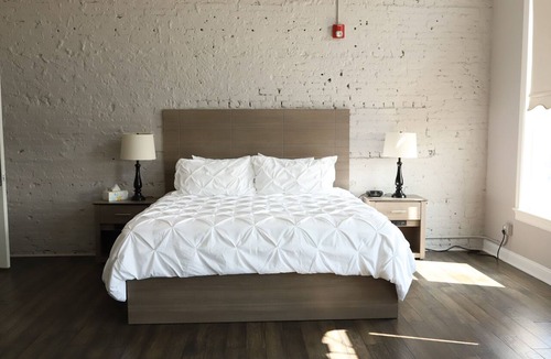 Washington House | Double Ensuite at Cornerstone Inn