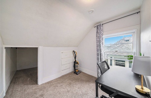 Midtown Apartment | Downtown 1BR + Office - Modern Comfort & Historic Walking Streets