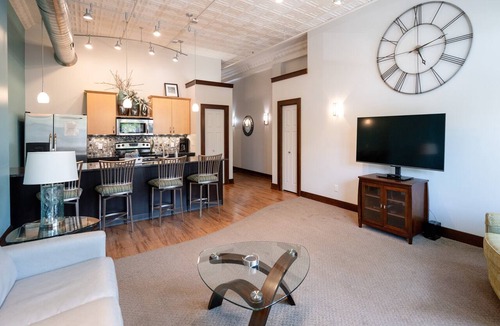 Holland Condo | Downtown Holland Loft The "Erie"| 1BR, Walking Distance to Breweries & Dining