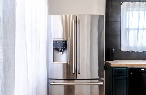 Moline House | Downtown Landing: Extended Stays and Relocations