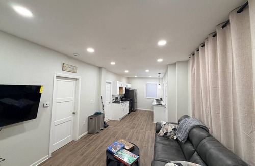 Fifth Ward House | EKO Stays | Downtown MKE Group Retreat Near Fiserv