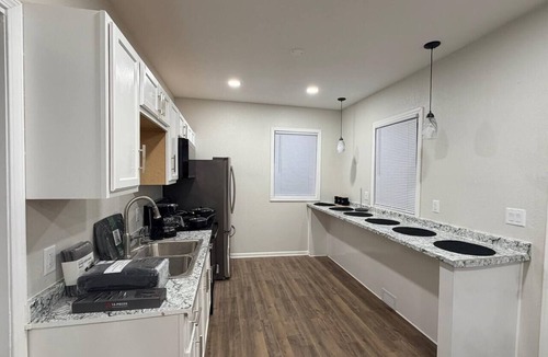Fifth Ward House | EKO Stays | Downtown MKE Group Retreat Near Fiserv