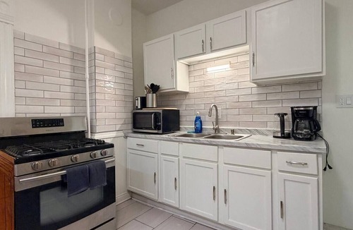 Milwaukee House | EKO Stays | Executive Retreat Near Brady St