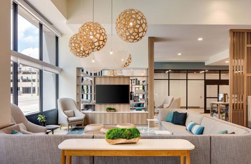Iowa City Hotel | Element by Marriott Iowa City